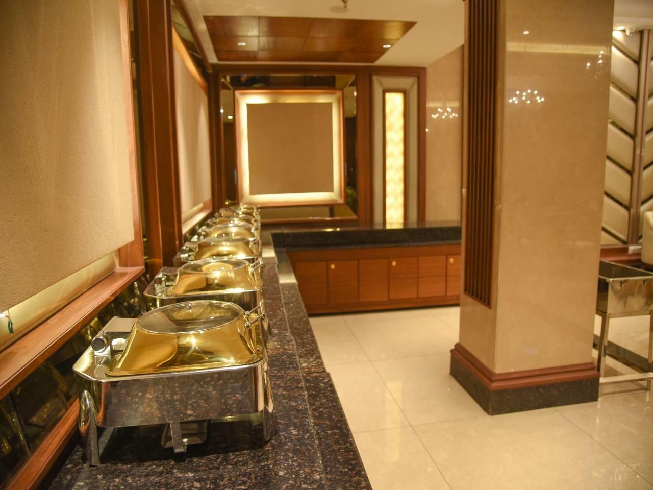 Bharawan Clarks Inn Express Amritsar Exteriör bild